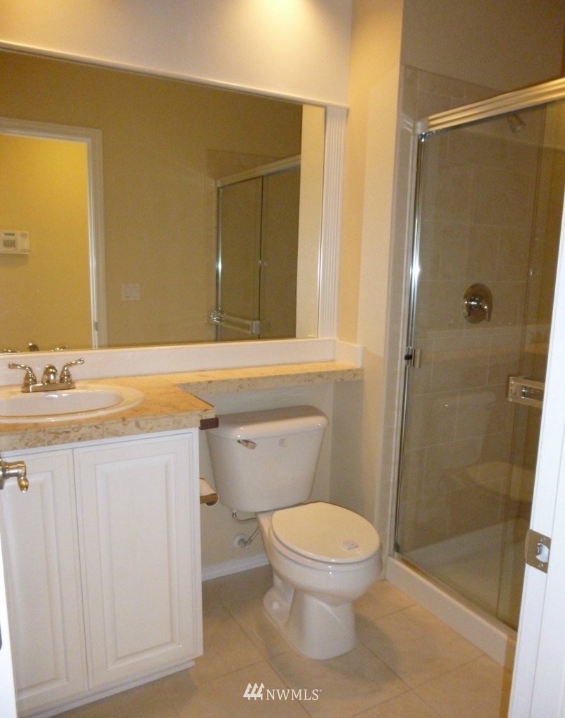 18812 35th Drive Southeast Bothell, WA 98012 - Photo 14 of 25 Gallery Image 14