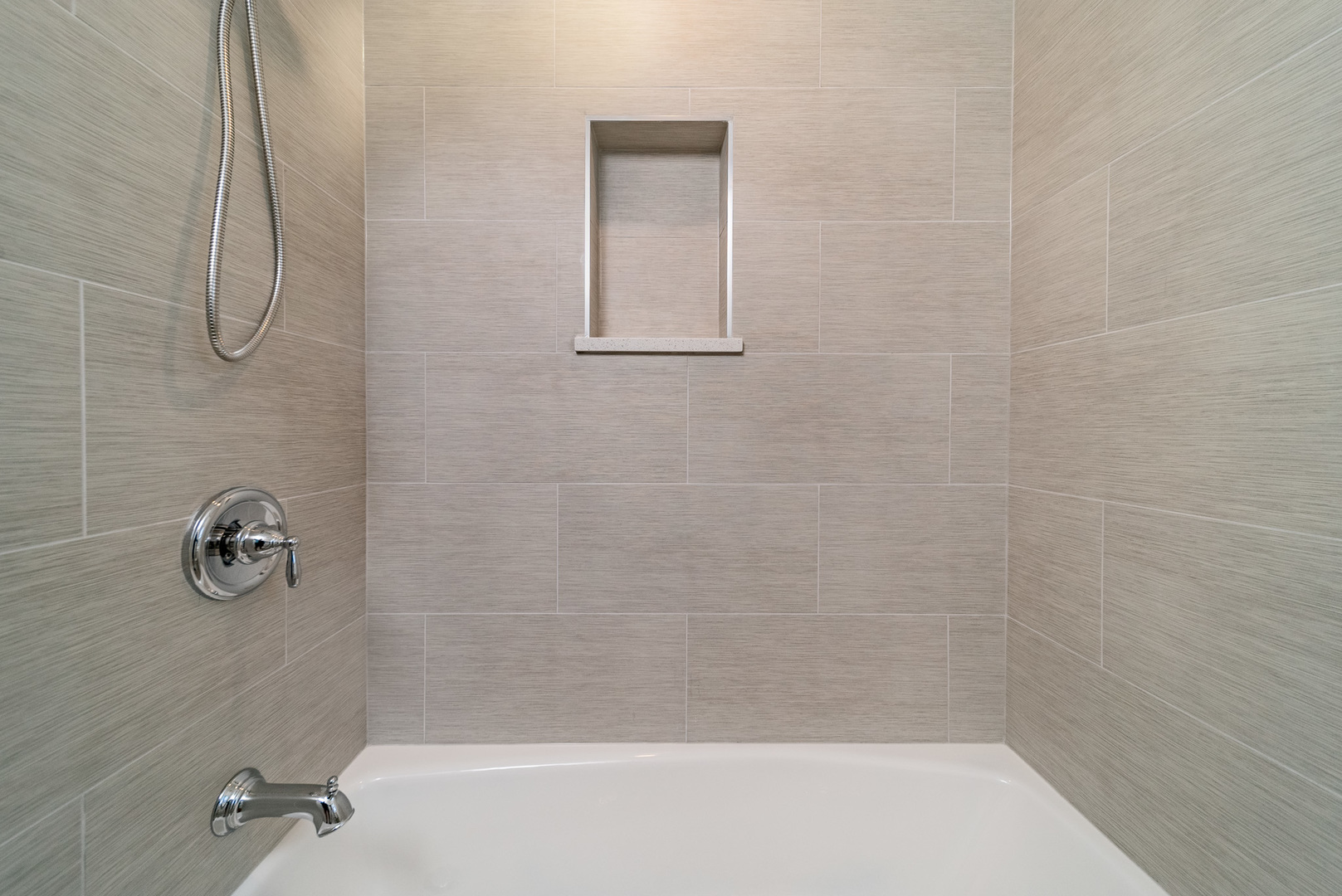315 Walnut Street Elmhurst, IL 60126 - Photo 18 of 39 a bathroom with a shower