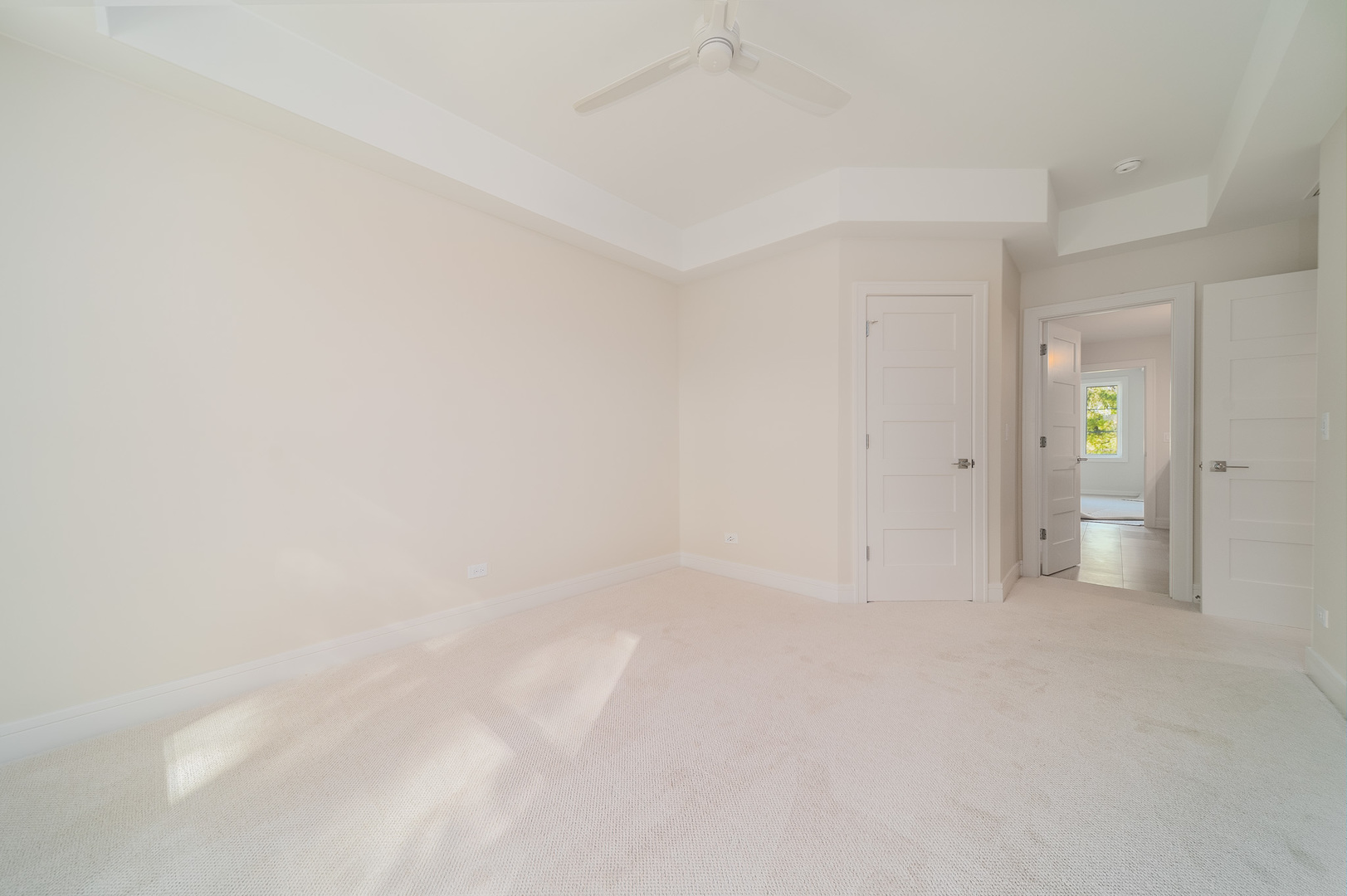 315 Walnut Street Elmhurst, IL 60126 - Photo 19 of 39 a view of empty room