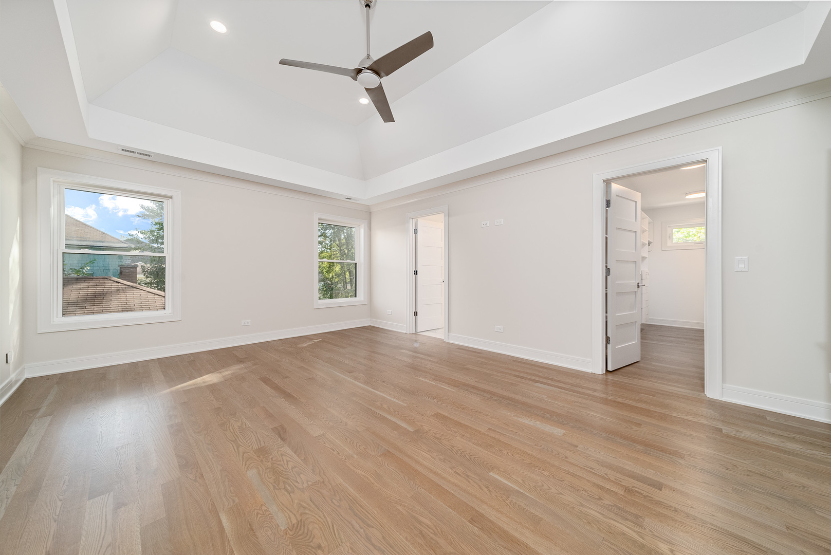 315 Walnut Street Elmhurst, IL 60126 - Photo 22 of 39 a view of an empty room with wooden floor and a window