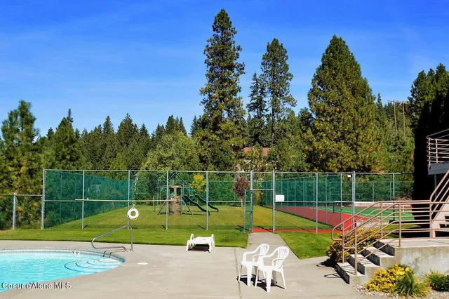 $189,000 | 3718 East Sky Harbor Drive, Coeur D'Alene, ID 83814