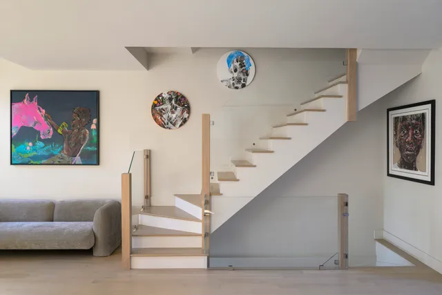 a close view of sink and tap