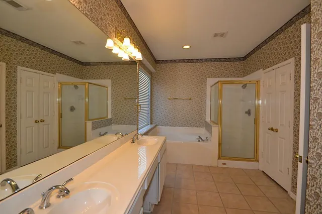 $2,750 | 15307 Amesbury Lane, Sugar Land, TX 77478