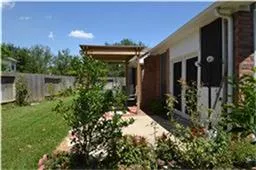 $2,750 | 15307 Amesbury Lane, Sugar Land, TX 77478