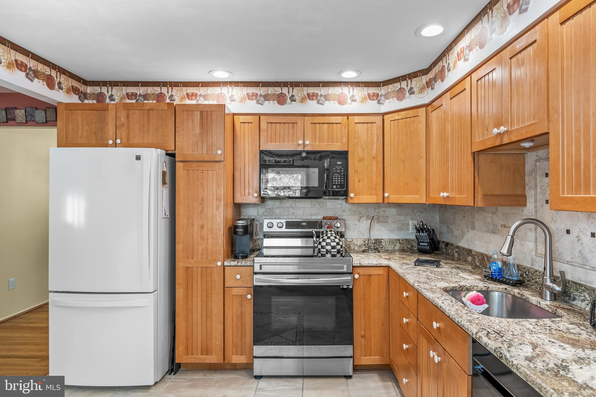 209 Yardley Road Delran, NJ 08075 - Photo 12 of 25