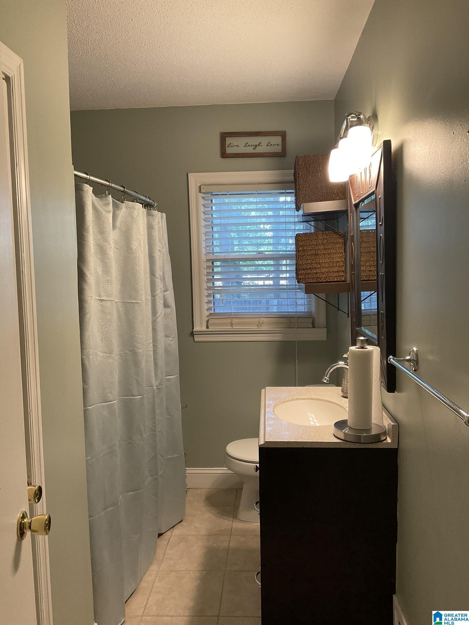 812 Martinwood Road Birmingham, AL 35235 - Photo 11 of 33