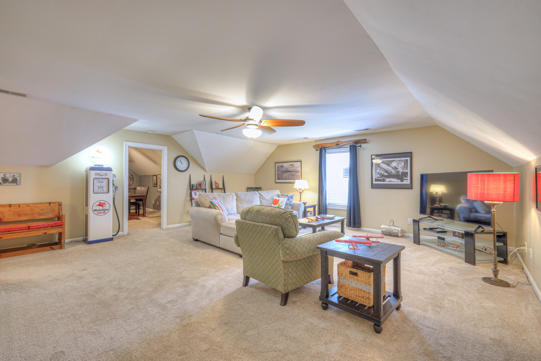 431 Conquest Road Murfreesboro, TN 37128 - Photo 35 of 55 a living room with furniture and a flat screen tv