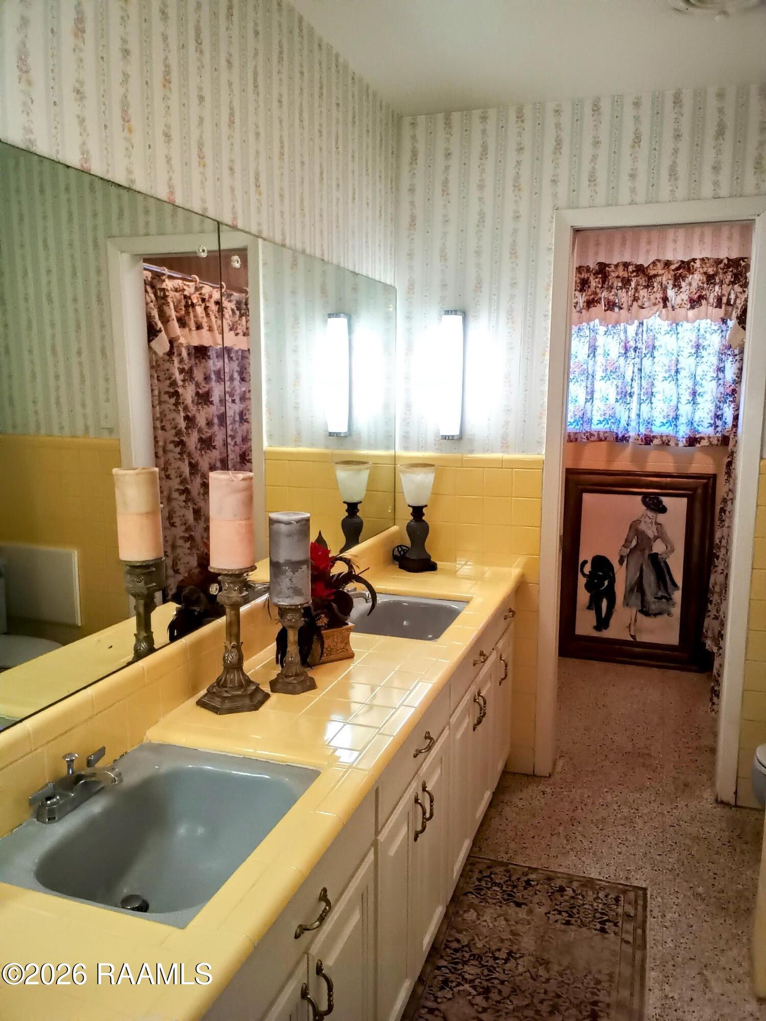 905 Loreauville Road New Iberia, LA 70563 - Photo 21 of 49 IMG_20260202_112839_8-EDIT