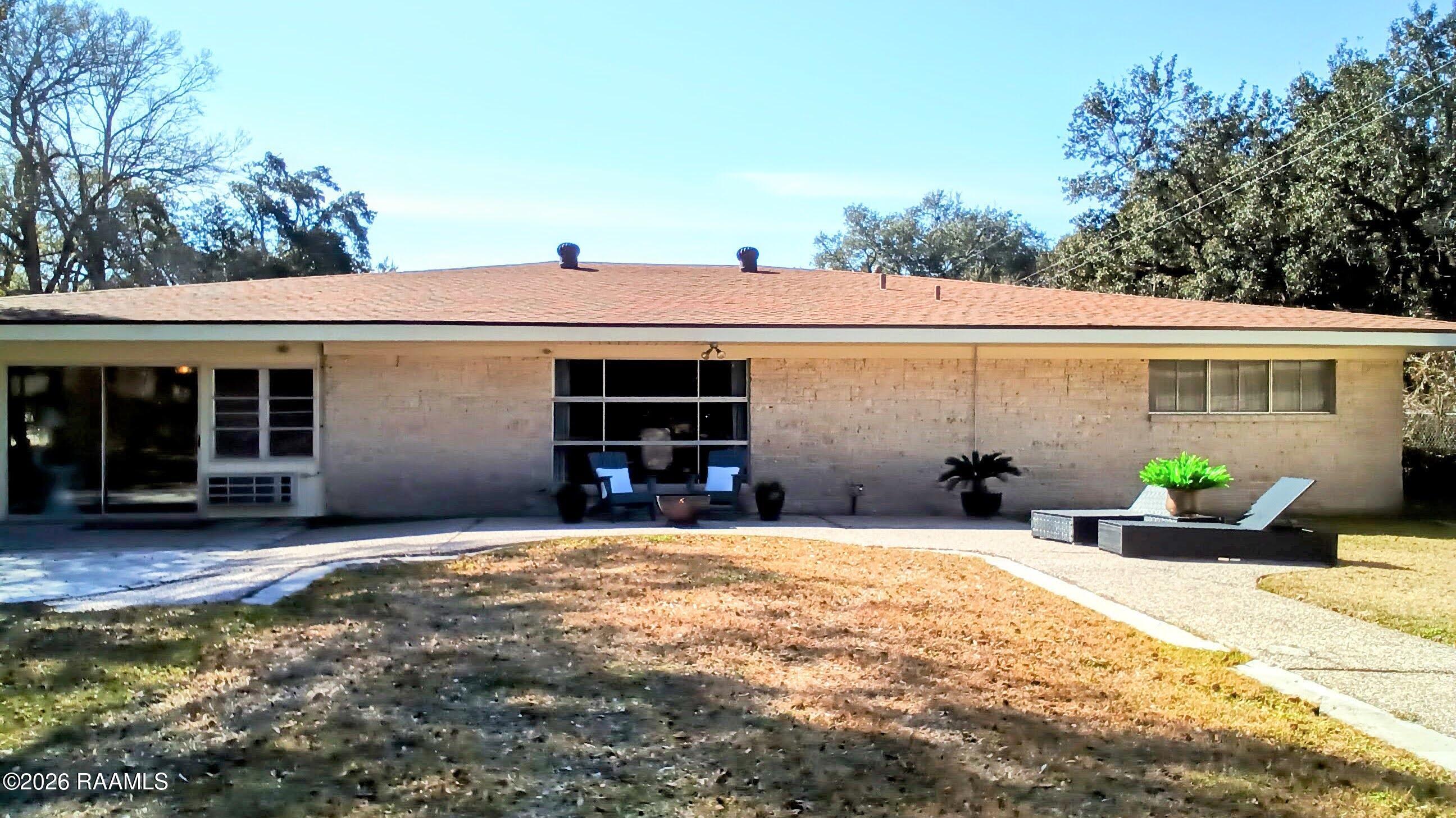 905 Loreauville Road New Iberia, LA 70563 - Photo 45 of 49 IMG_20260202_113201_2-EDIT