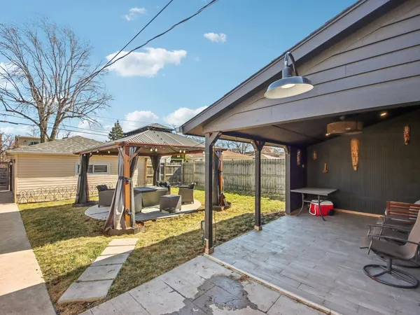 a view of a house with a outdoor space