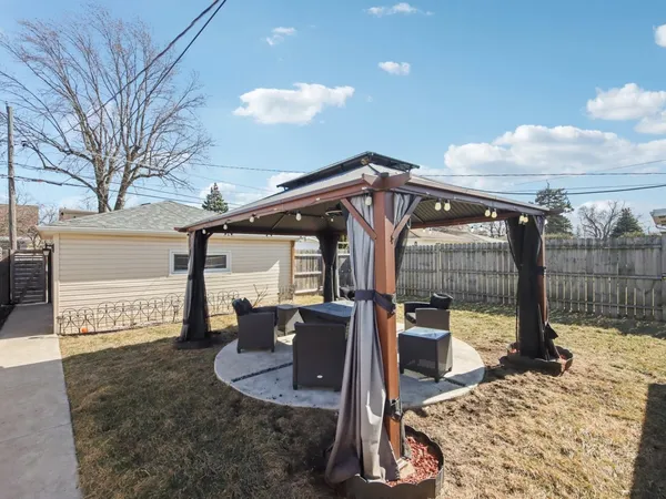 $409,900 | 2535 North West Street, River Grove, IL 60171