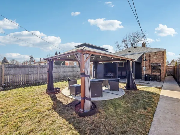 $409,900 | 2535 North West Street, River Grove, IL 60171