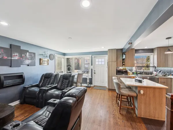 $409,900 | 2535 North West Street, River Grove, IL 60171