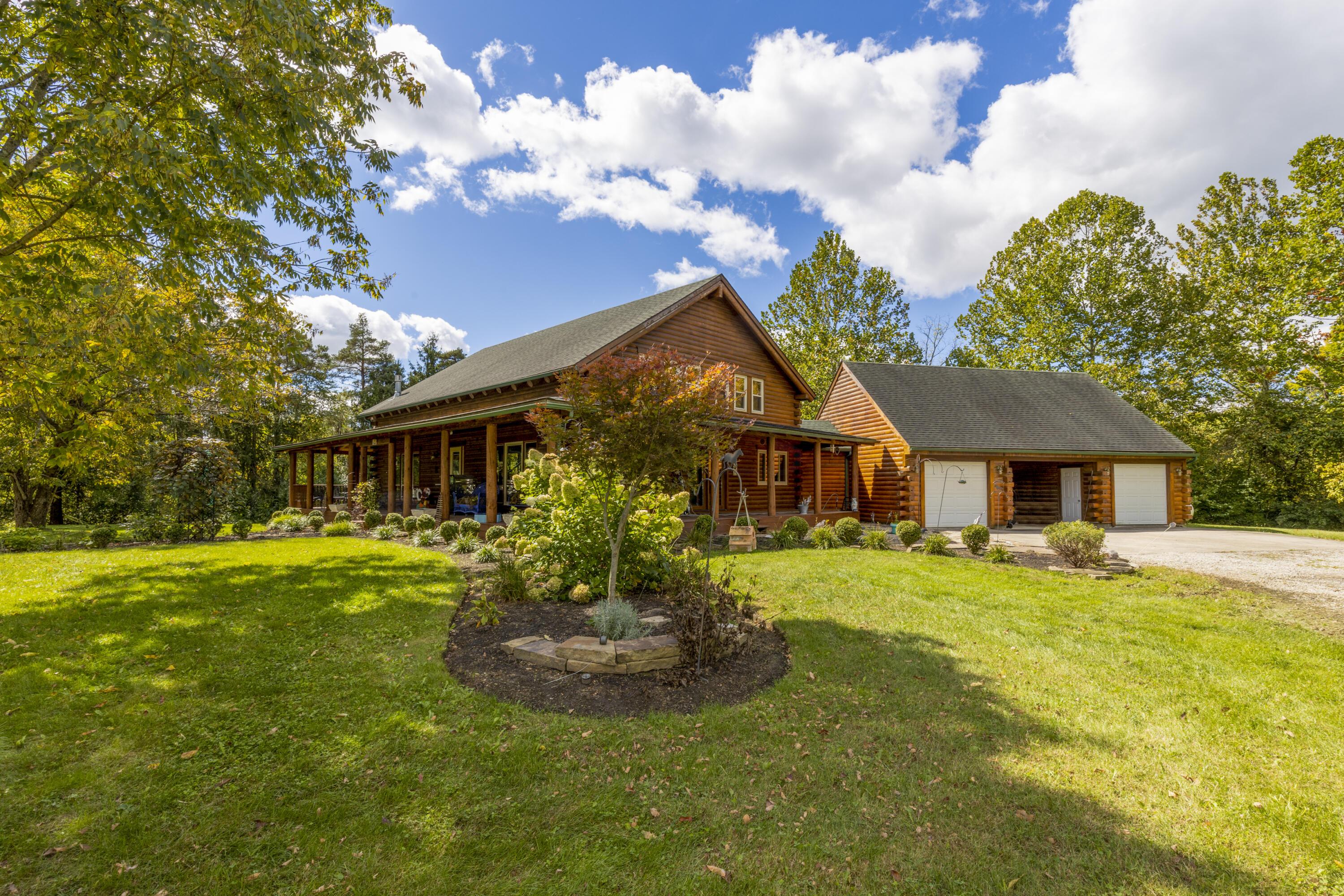 13275 Pickerington Road Northwest Pickerington, OH 43147 - Photo 72 of 76 CONVENIENT LOCATION