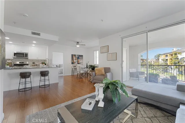 $1,029,900 | 2380 Scholarship, Irvine, CA 92612