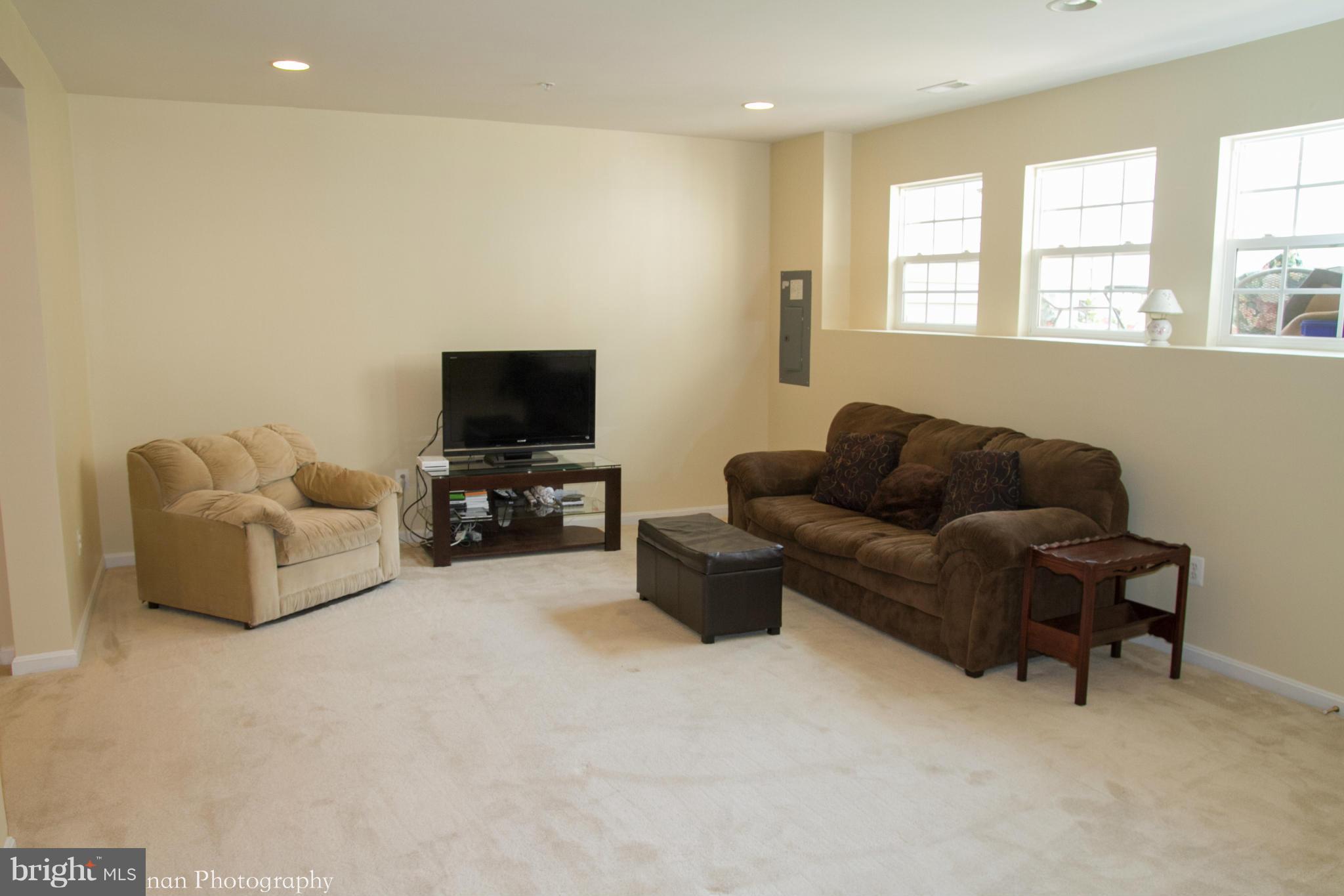 12234 Cypress Spring Road Clarksburg, MD 20871 - Photo 21 of 30 rec room