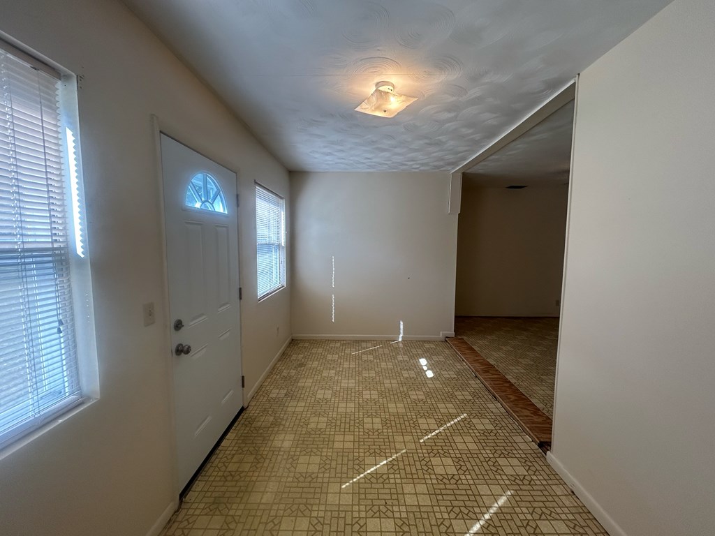 2116 North Co Road Gordon, AL 36343 - Photo 4 of 45