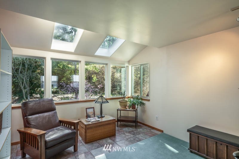 3711 Saratoga Road Langley, WA 98260 - Photo 14 of 27 Gallery Image 14