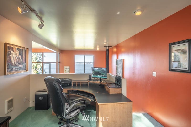 3711 Saratoga Road Langley, WA 98260 - Photo 15 of 27 Gallery Image 15