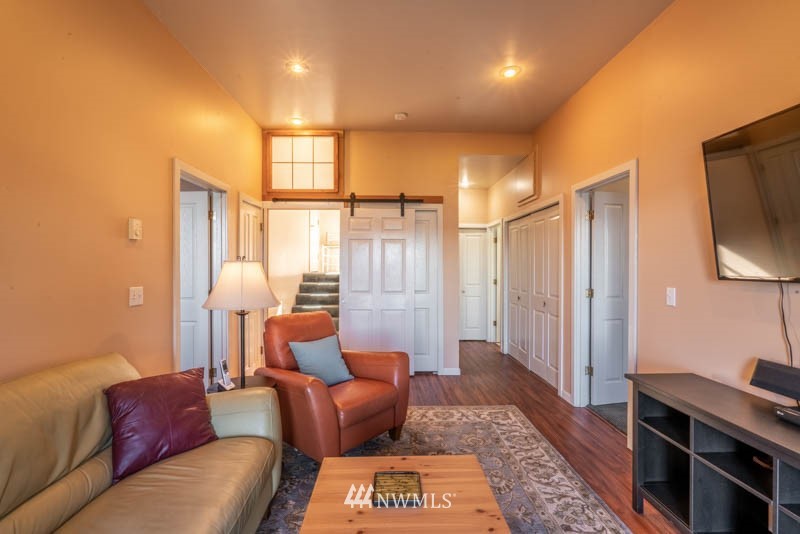3711 Saratoga Road Langley, WA 98260 - Photo 16 of 27 Gallery Image 16