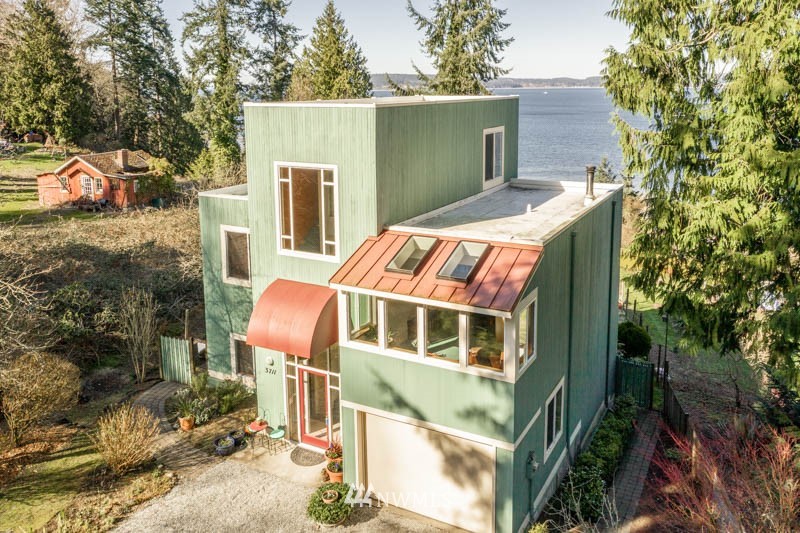3711 Saratoga Road Langley, WA 98260 - Photo 3 of 27 Gallery Image 3