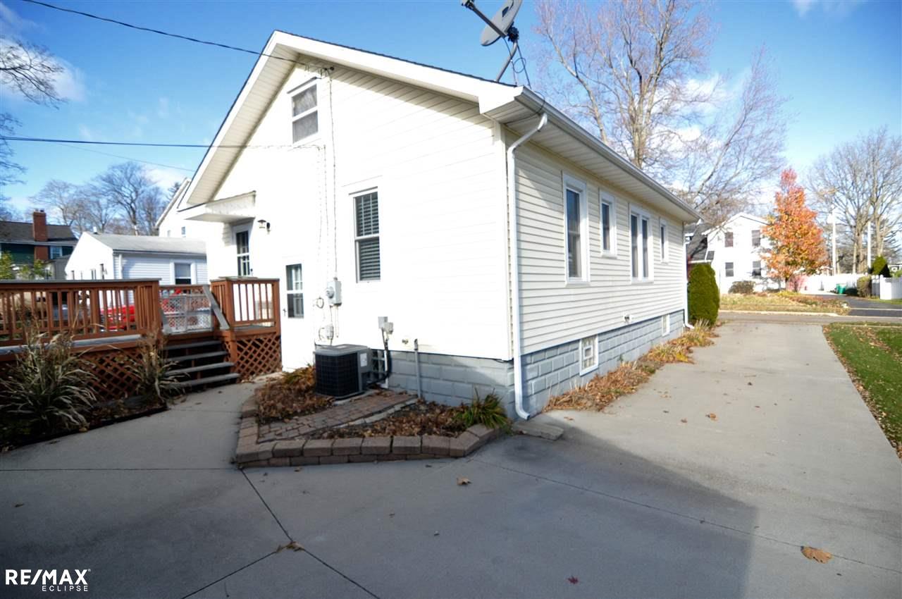 169 Minot Street Romeo, MI 48065 - Photo 33 of 35 31308091-32.JPG