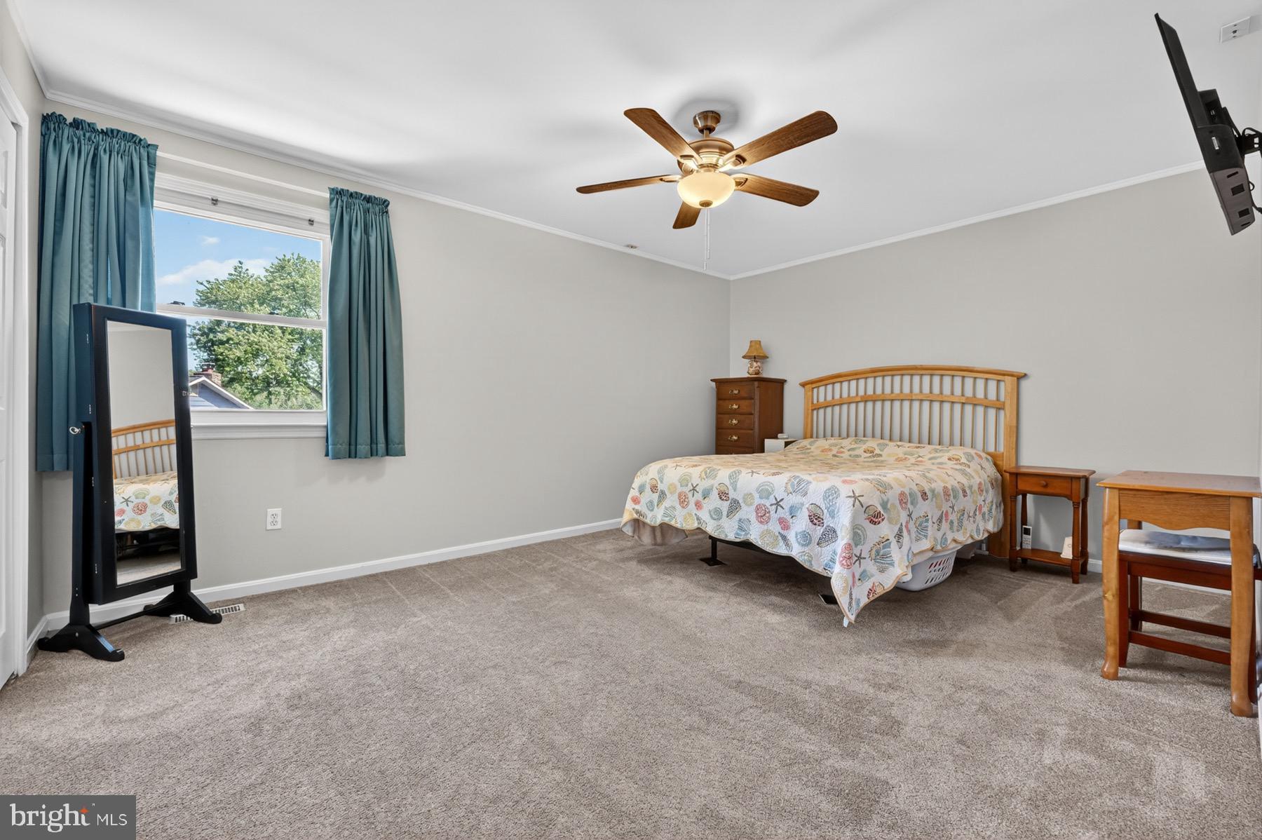 422 Ridgeview Court Arnold, MD 21012 - Photo 23 of 54 Master Bedroom