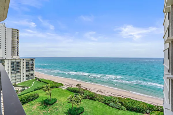 $12,500 | 5380 North Ocean Drive, Unit 10J, Singer Island, FL 33404