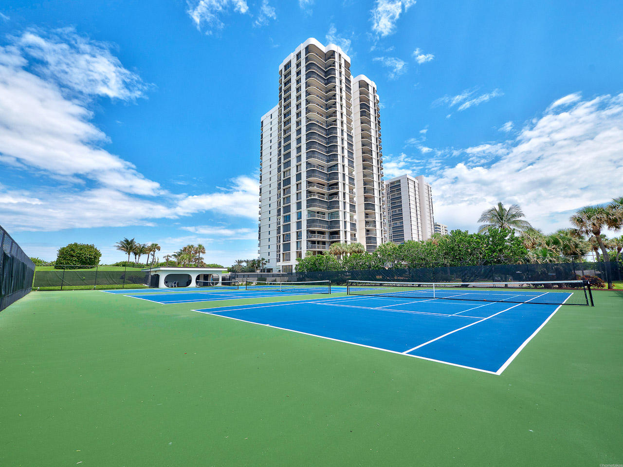 5380 North Ocean Drive, Unit 10J Singer Island, FL 33404 - Photo 27 of 37 Tennis~ Pickle Ball Courts