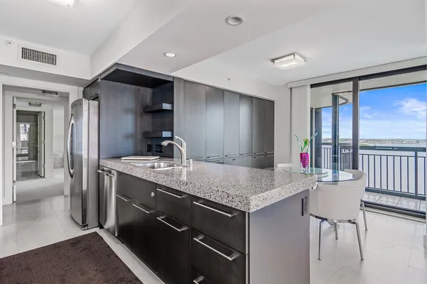 $12,500 | 5380 North Ocean Drive, Unit 10J, Singer Island, FL 33404