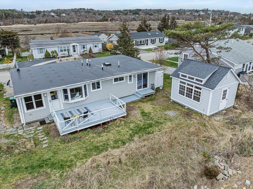 261 Ridge Road Marshfield, MA 02050 - Photo 8 of 36 Gallery Image 8
