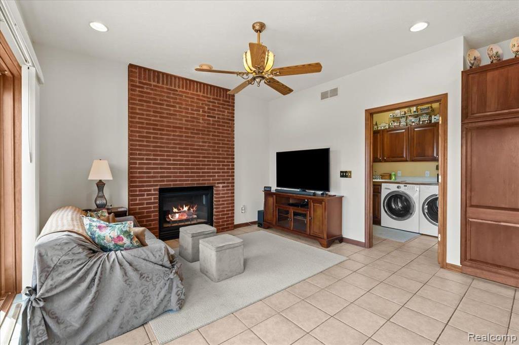 5421 Bradley Road Gregory, MI 48137 - Photo 12 of 47 Gallery Image 12