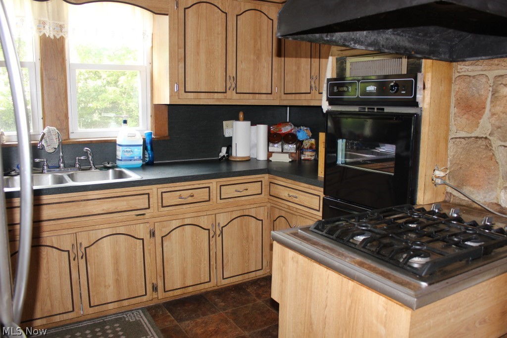 3865 Manchester Road Akron, OH 44319 - Photo 16 of 30