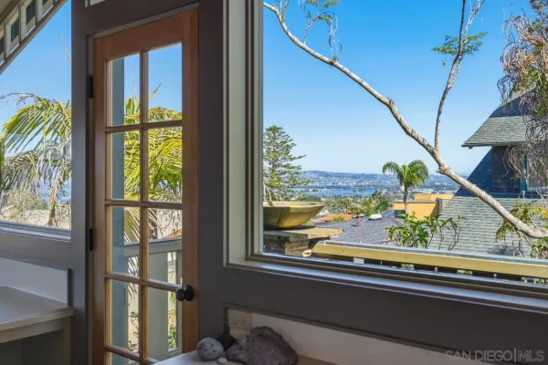 $2,900,000 | 4511 Santa Cruz Avenue, San Diego, CA 92107