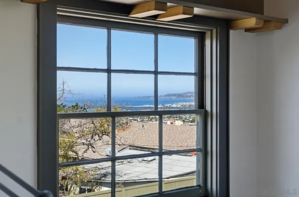$2,900,000 | 4511 Santa Cruz Avenue, San Diego, CA 92107