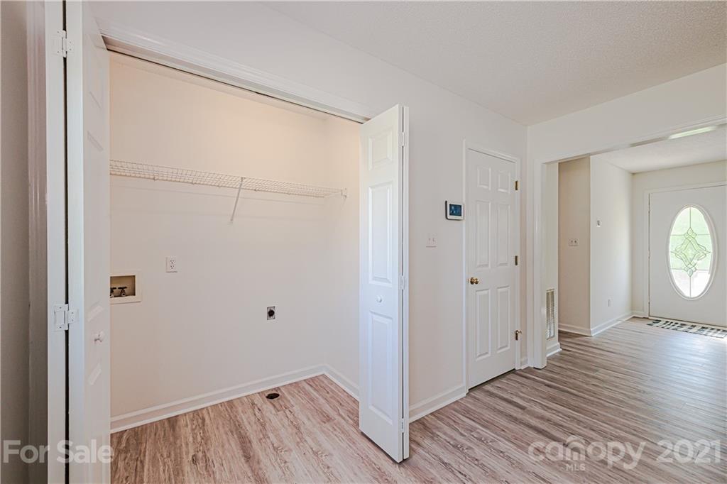 6472 Nivens Road York, SC 29745 - Photo 11 of 21 Gallery Image 11
