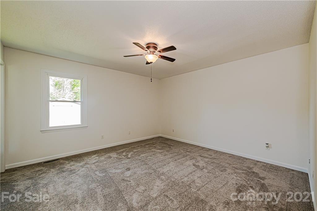 6472 Nivens Road York, SC 29745 - Photo 12 of 21 Gallery Image 12