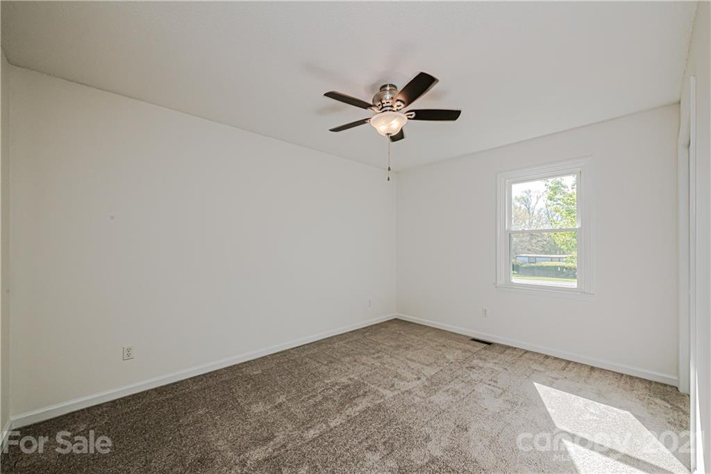 6472 Nivens Road York, SC 29745 - Photo 15 of 21 Gallery Image 15