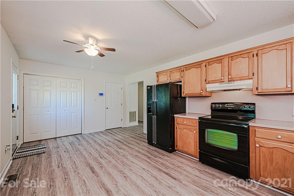 6472 Nivens Road York, SC 29745 - Photo 9 of 21 Gallery Image 9