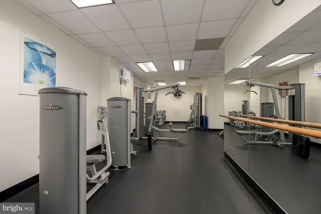 a view of a tennis court