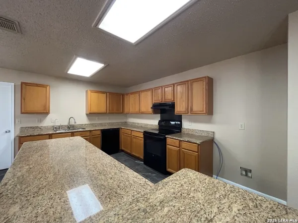 $1,995 | 2910 Redsky Pass, San Antonio, TX 78259