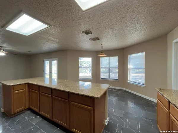 $1,995 | 2910 Redsky Pass, San Antonio, TX 78259