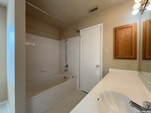 $1,995 | 2910 Redsky Pass, San Antonio, TX 78259