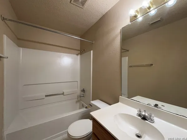 $1,995 | 2910 Redsky Pass, San Antonio, TX 78259