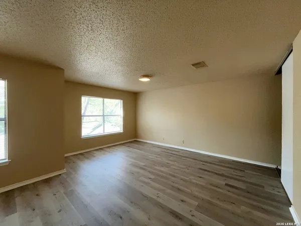 $1,995 | 2910 Redsky Pass, San Antonio, TX 78259