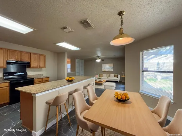 $1,995 | 2910 Redsky Pass, San Antonio, TX 78259