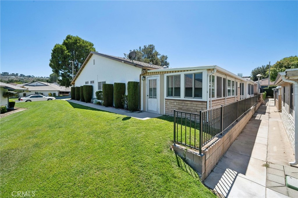 19311 Oak Crossing Road Newhall, CA 91321 - Photo 30 of 49