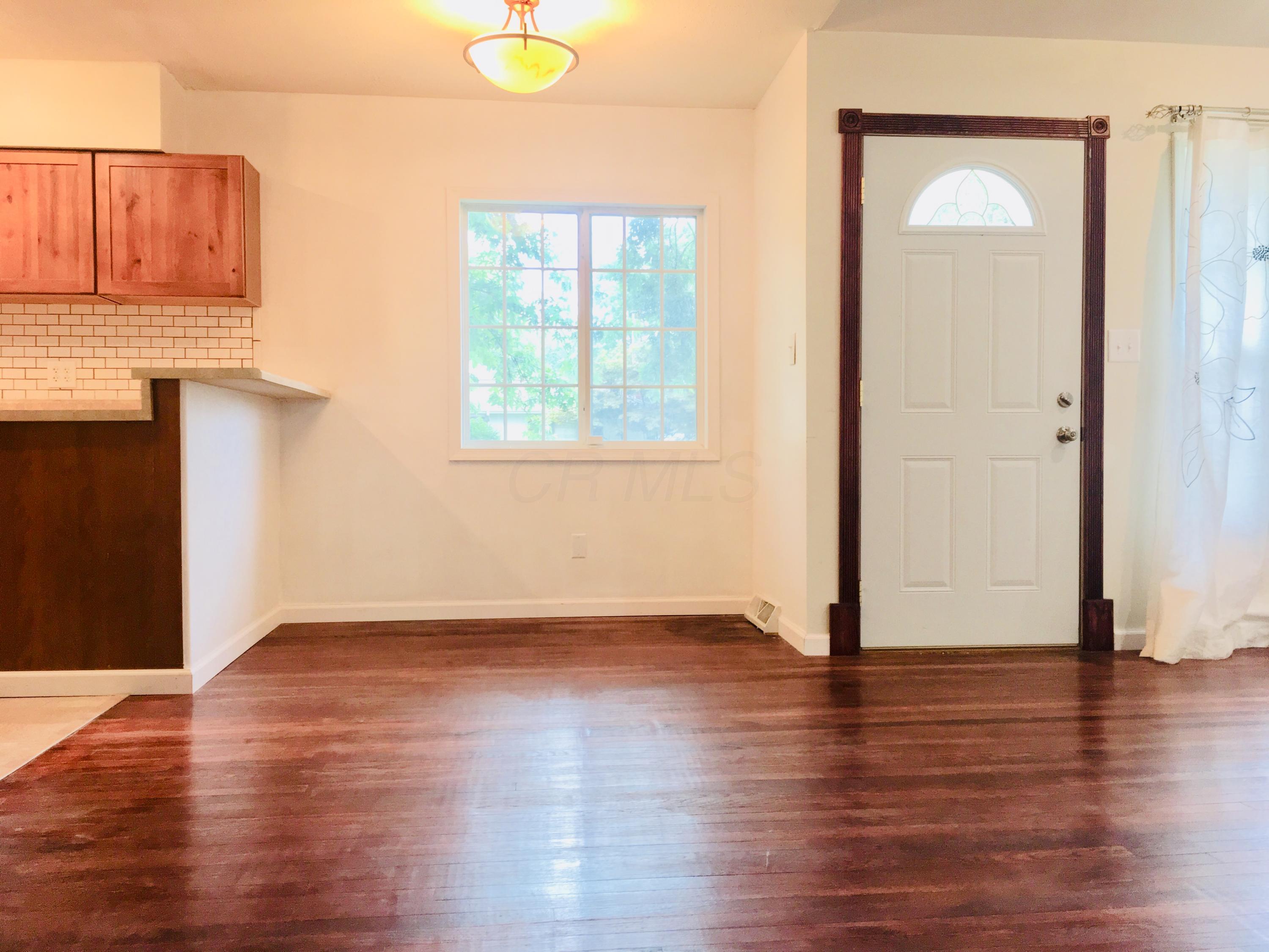 423 Bernhard Road Columbus, OH 43213 - Photo 13 of 25