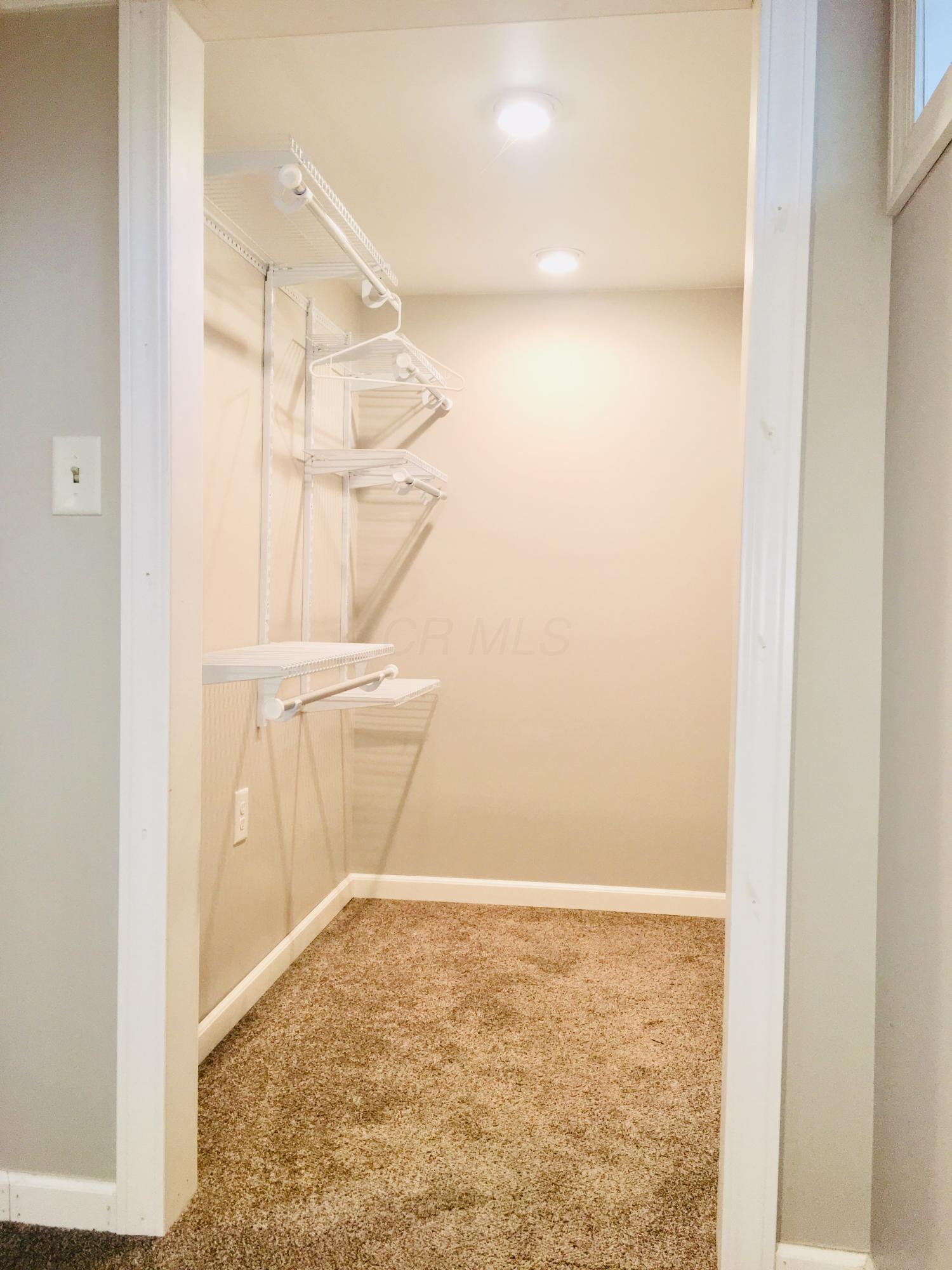 423 Bernhard Road Columbus, OH 43213 - Photo 23 of 25
