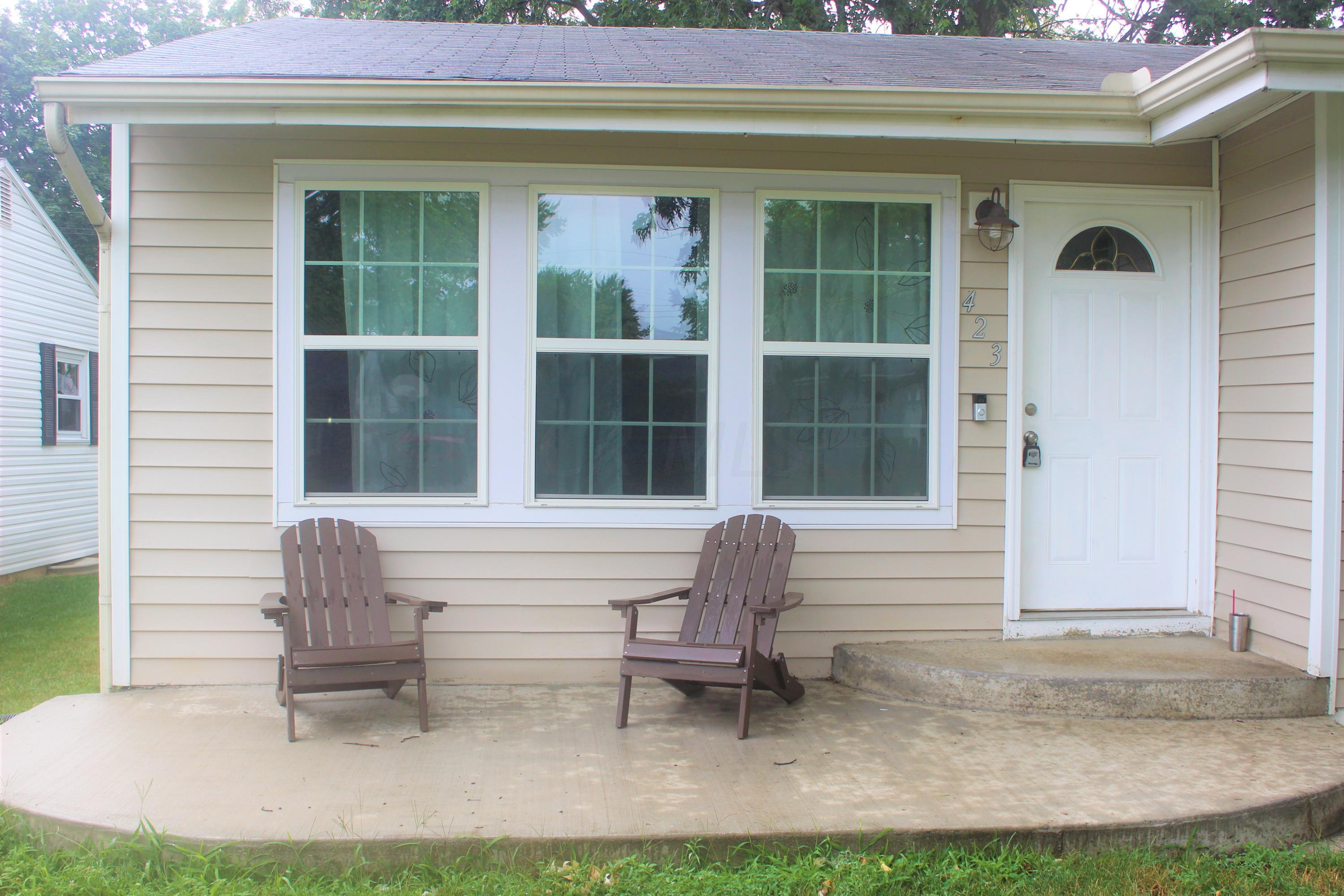 423 Bernhard Road Columbus, OH 43213 - Photo 4 of 25